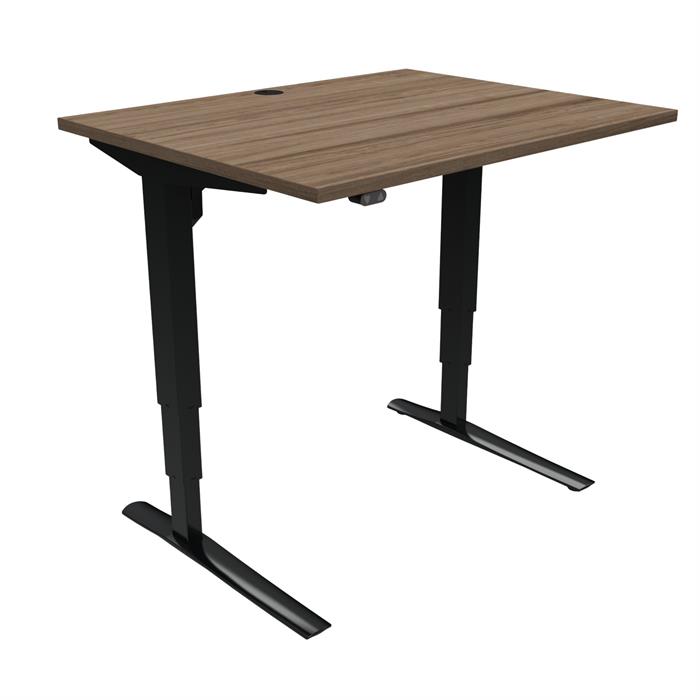 Flot, minimalistisk hæve sænkebord fra Conset.
